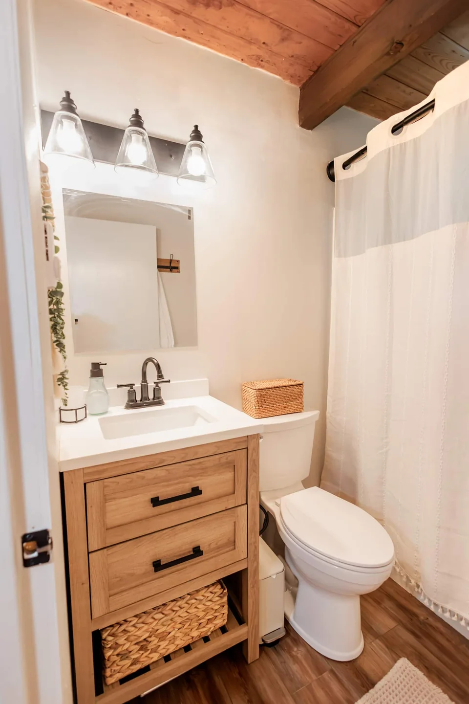 The chalet bathroom