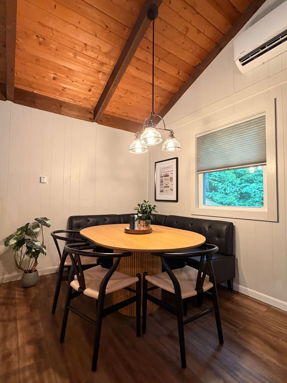 A quiet dining corner